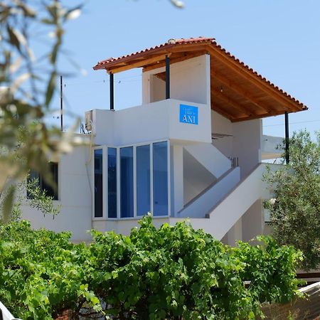 Vila Ani Ksamil Luaran gambar