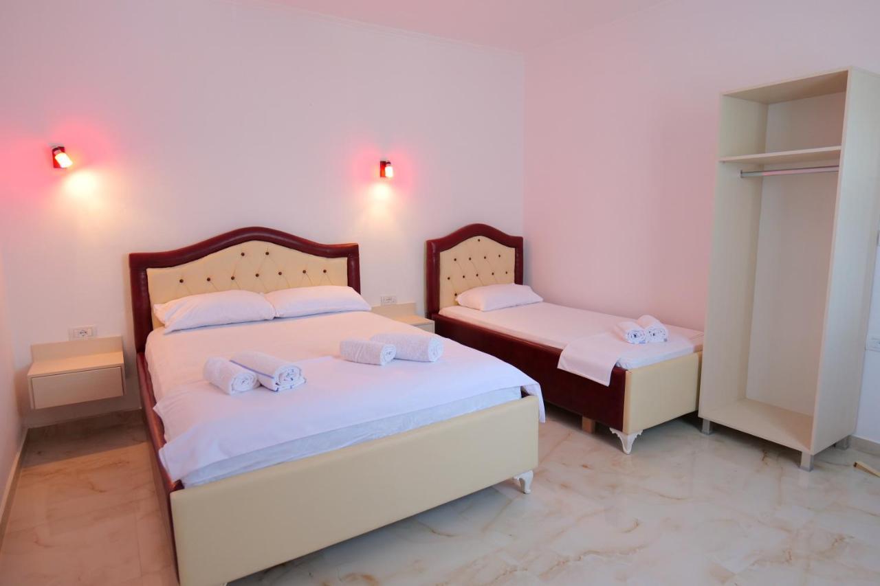 Vila Ani Ksamil Luaran gambar