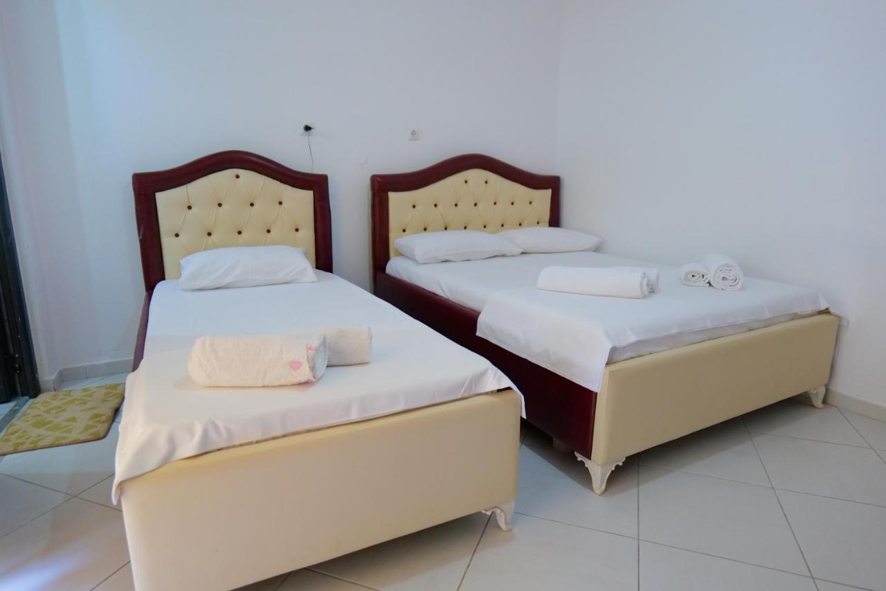Vila Ani Ksamil Luaran gambar