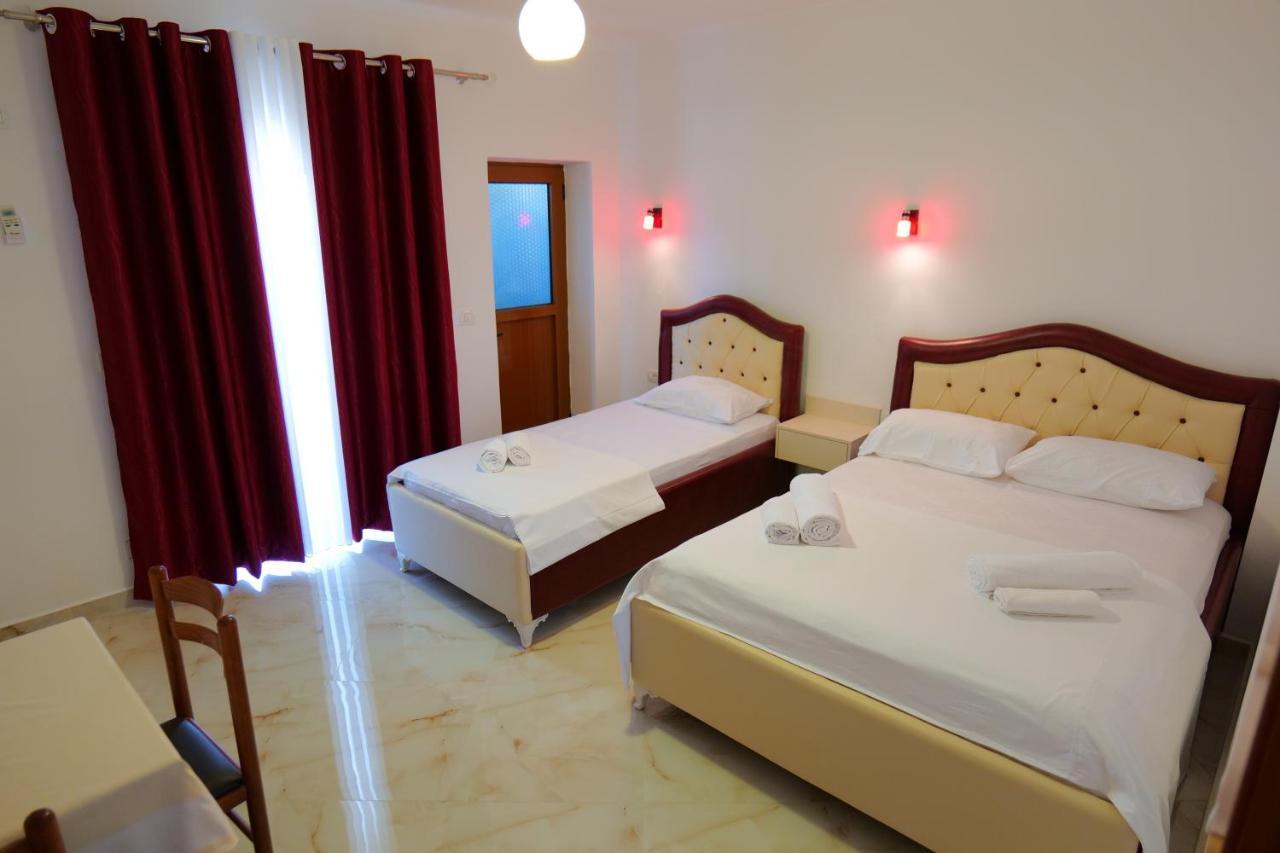 Vila Ani Ksamil Luaran gambar